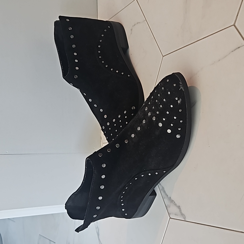 Black booties new